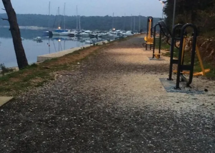 Mit Blick Auf Wasser By Interhome *